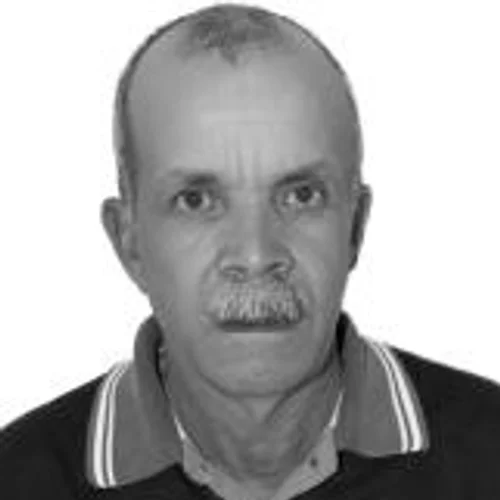 IVANY CARLOS