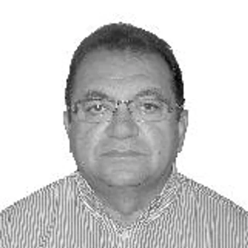 Dr. Mario Bacelar