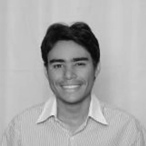 DANILO ESTEVÃO