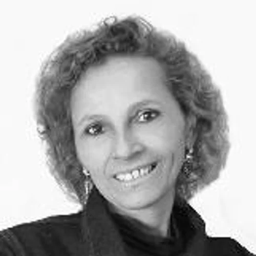 Prof. Maria José