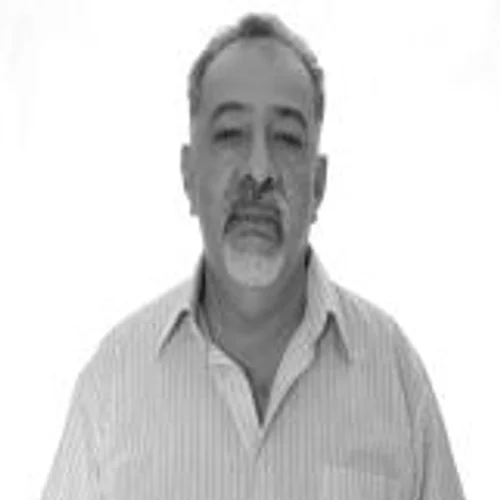 ROBERTO VIANA