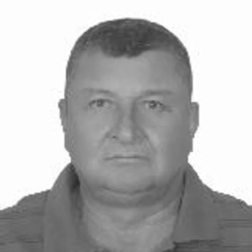 ARMANDO PAREDE