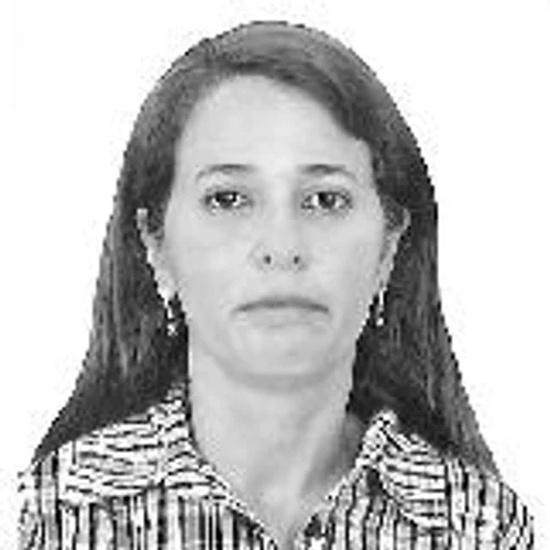 Claudia Gomes