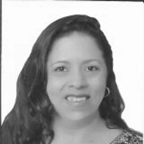 DENISE LUNA