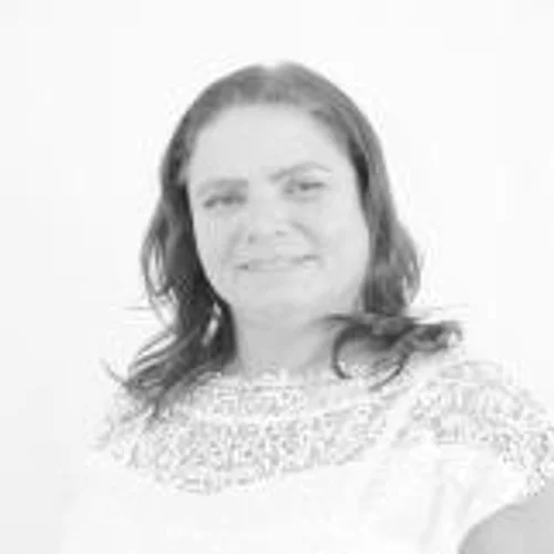 ISAURA BIJU