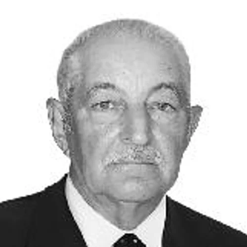 WALTER SANTANA