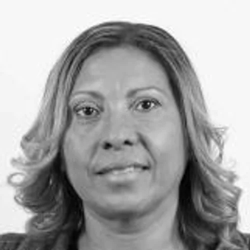 Carmen Souza
