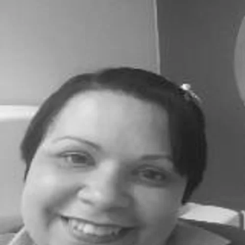 Claudia Pires