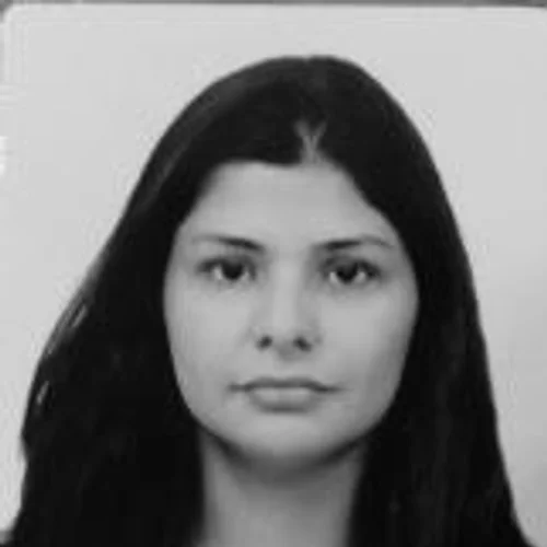 DRA. SÂMIA LEÃO
