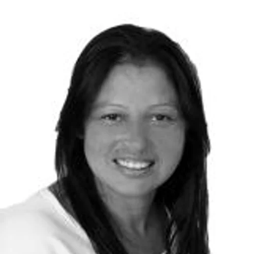 BIA COSTUREIRA