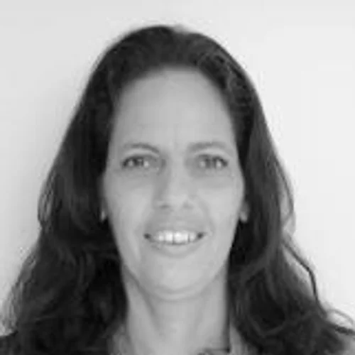 PROF.. ANGELITA LÔBO
