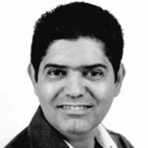 PROFESSOR VIRGILIO