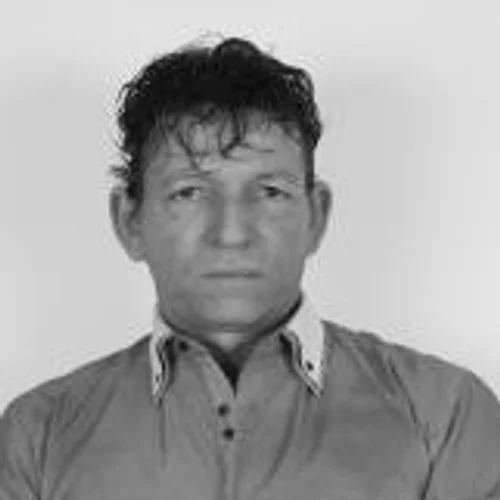 TINÃO