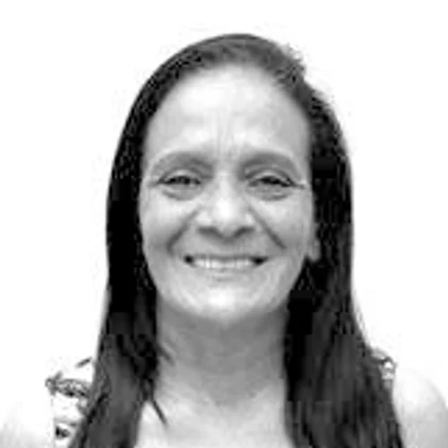 SHIRLEY DA ESCOLINHA