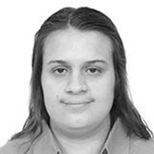 Emanoele Oliveira