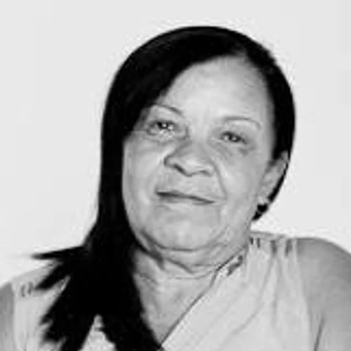 DONA ADÉLIA