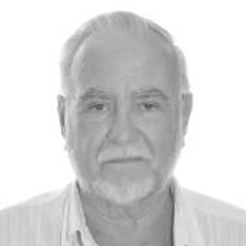 IVANY ROMUALDO