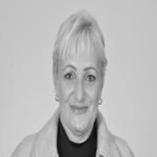KAREN LOVAGLIO