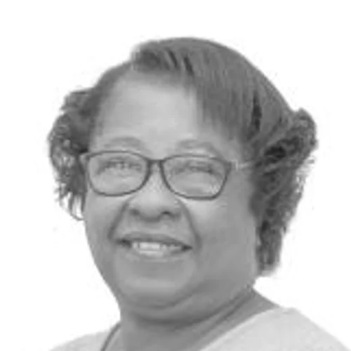 TIA NELY
