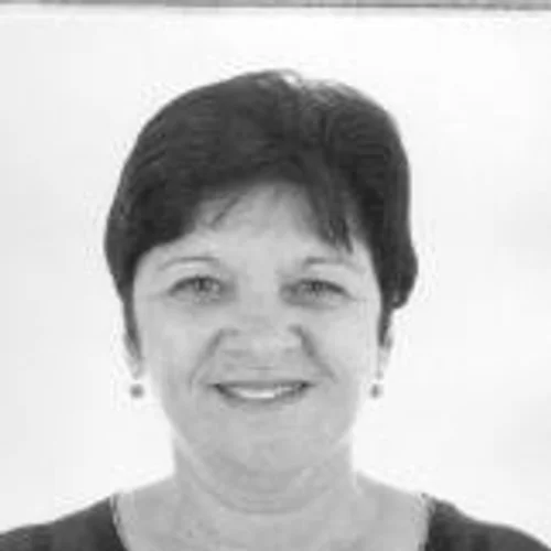 Lourdes Santos