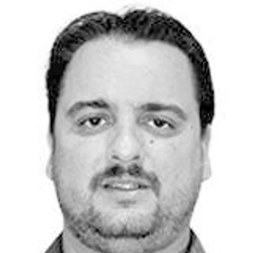 André Boaretto ( Cabelo )