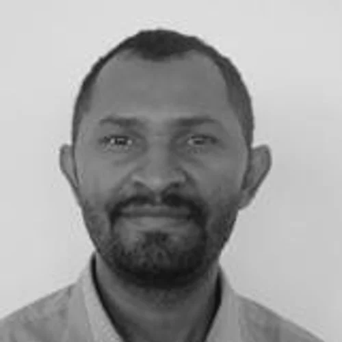 Alcides Oliveira