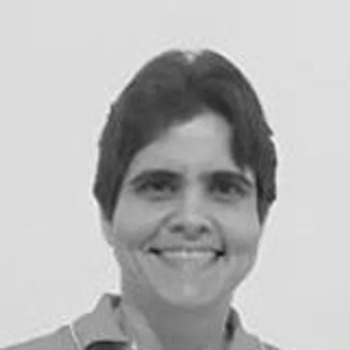 Lia Pinheiro