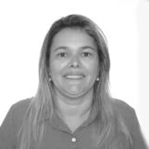 ADRIANA SOUZA