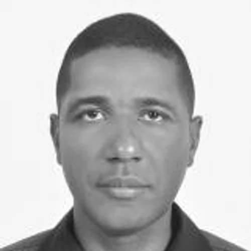 PROFESSOR CLÁUDIO (PELÉ)