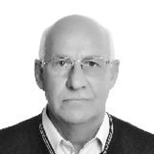 MARIO CORREA