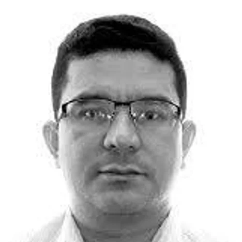 DR. ADEVA CORDOVIL