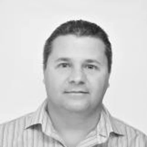 PROFESSOR EDMAR
