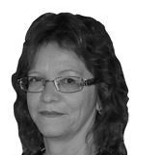 Tia Sandra