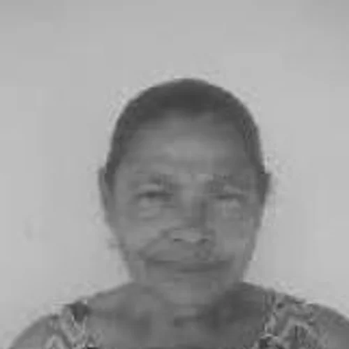 TIA CREUZA