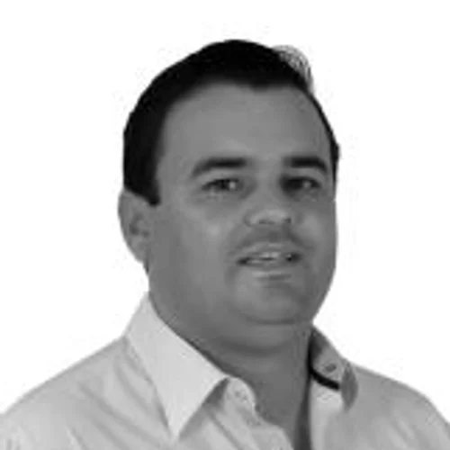 GUSTAVO SABÁ