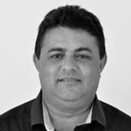 MAXSUEL GUIMARAES