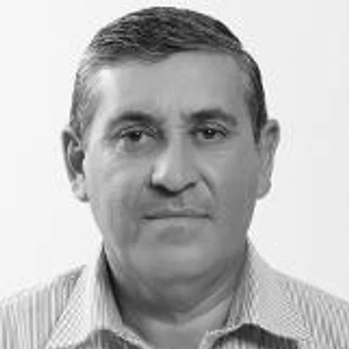 VALDIR MACHADO