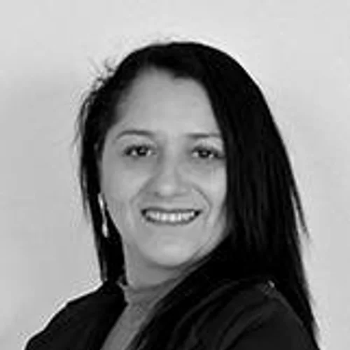 ROSA MOREIRA
