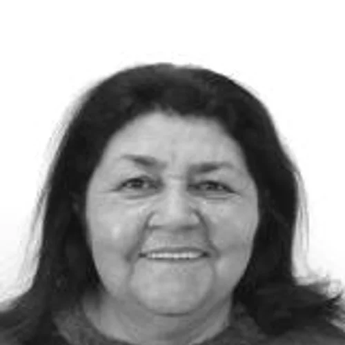 Tia Zê
