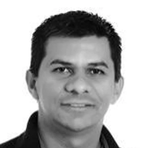 ADRIANO SANTOS