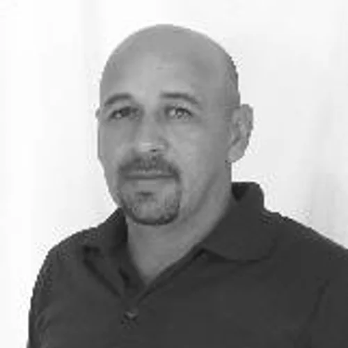 ALMIR CAPOTEIRO