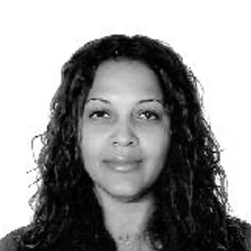 PROFESSORA BEL DO VOLEI