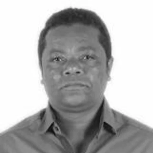 NILTON FREITAS