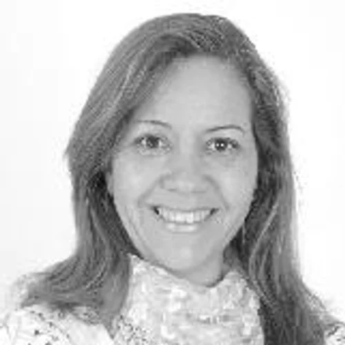 Cláudia Moura