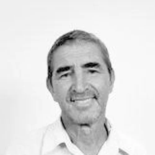 JOSÉ MARTINS