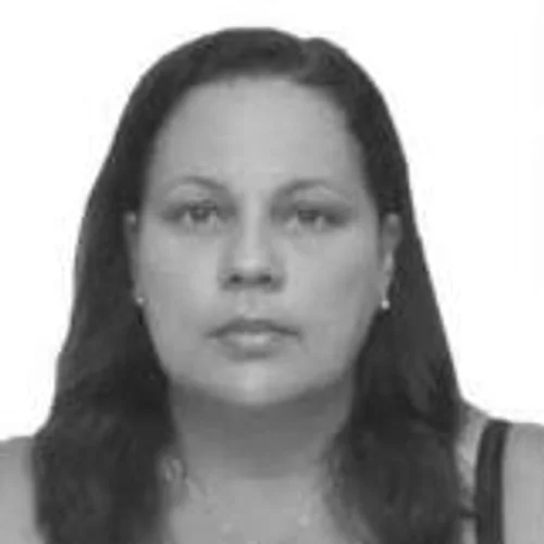 Adriana Barros