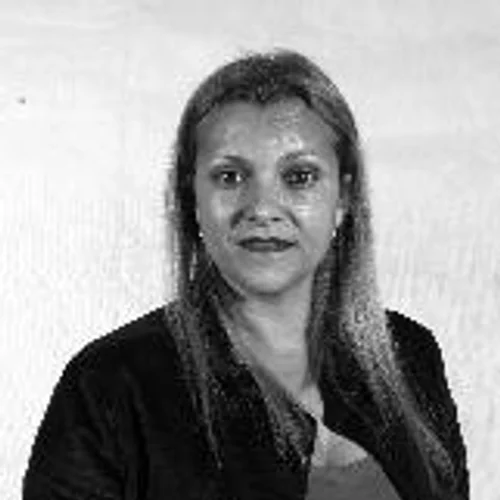 MARCIA MARINEL