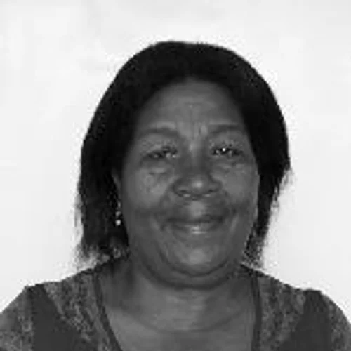 TIA LOURDES