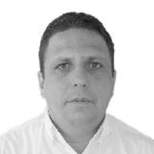 LUIS PHILLIP