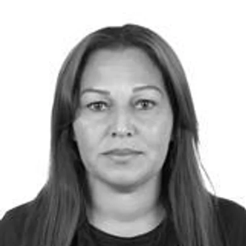 PROFESSORA SUZEL RIBEIRO